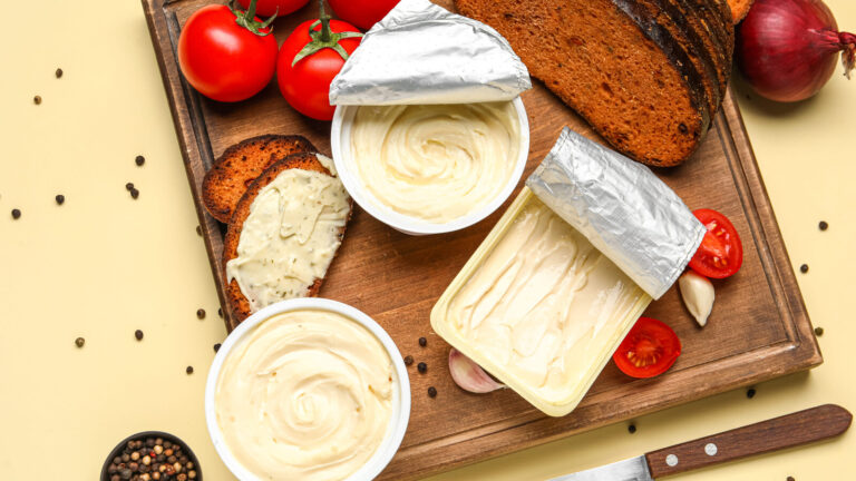 Mayo or Butter? Which One Makes the Best Golden Grilled Cheese?