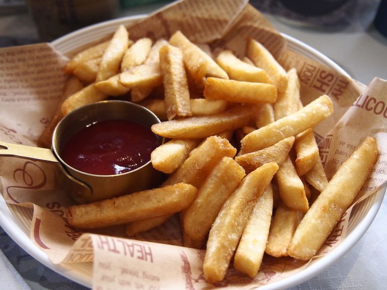 7 Foods That People Judge Others for Ordering