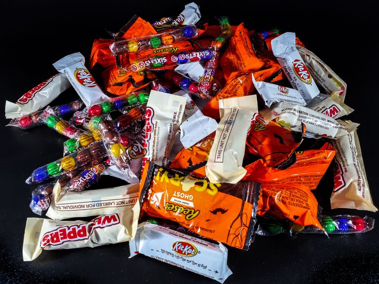 A $29 Bag of Reese’s? Halloween Candy Has Become the Scariest Thing in the Aisle
