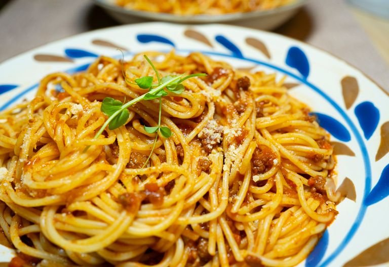 6 Budget Friendly Foods That Make Everyday Meals Easier
