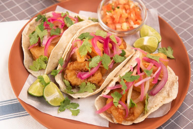 Make Crispy Fish Tacos at Home Without Deep-Frying Anything