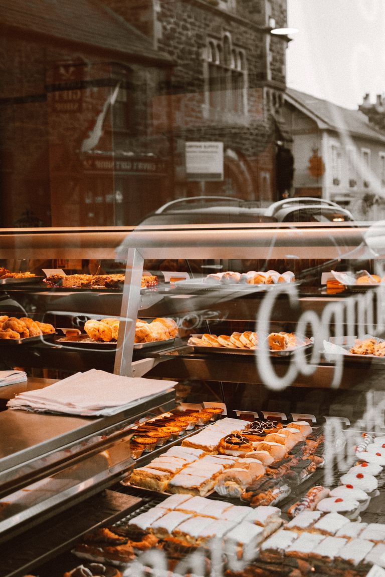 This New Orleans Bakery Turned Cornbread Into a Cookie and King Cake Into a Croissant