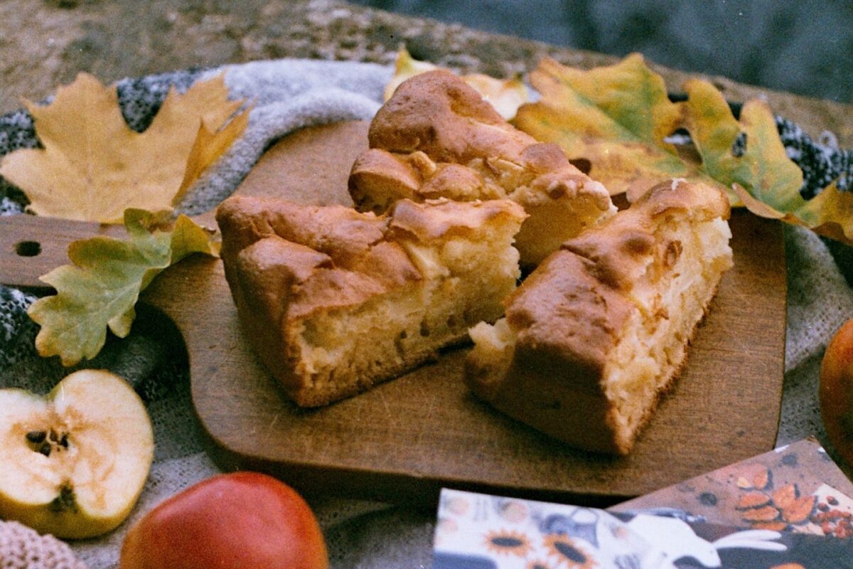 cake-on-wooden-cutting-board