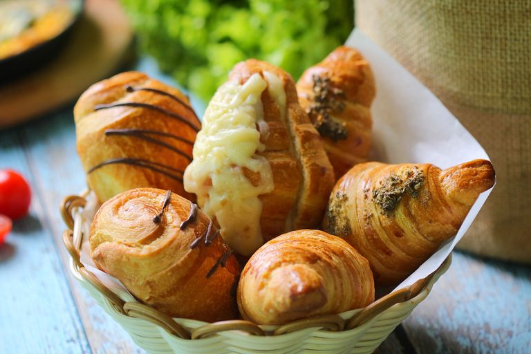 These French Cheese Puffs Look Fancy, But You Can Make Them With a Spoon