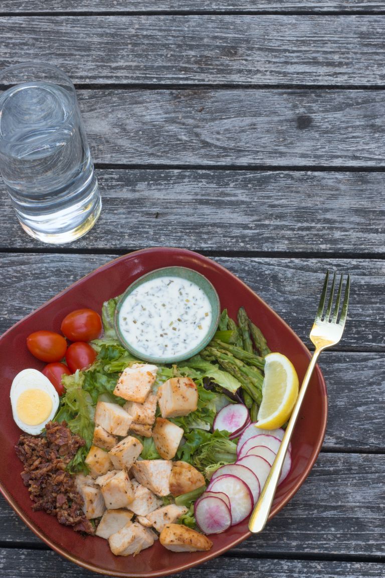 The Cobb Salad Has a Hollywood Origin Story and a Plot Twist Over Who Invented It