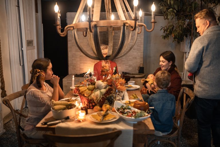 15 Thanksgiving Dad Jokes To Have Ready Before The Turkey Is Carved