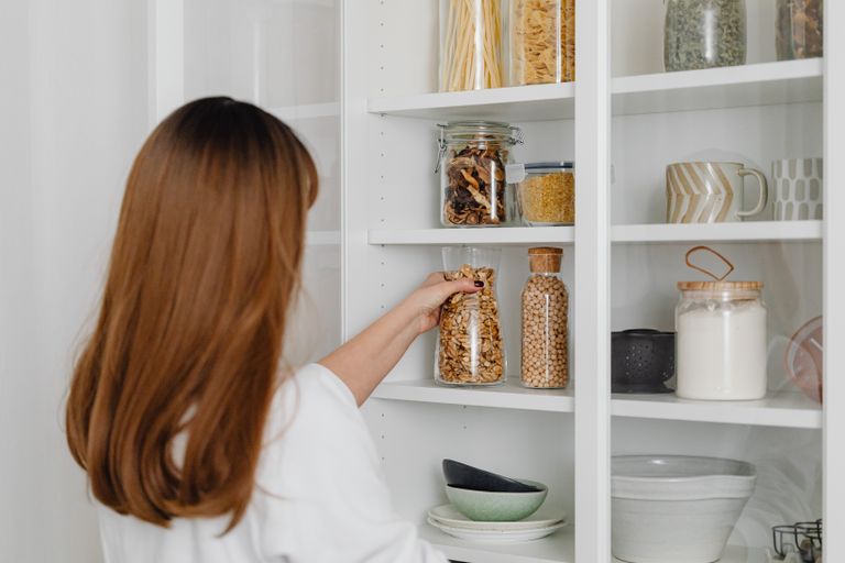 5 Small Food Container Details With Surprisingly Useful Jobs